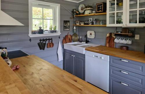 Evanger House | Cozy Family Cabin At Hamlagrø