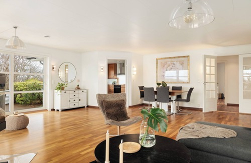 Ytrebygda Villa | Cozy, family-friendly house - pets allowed