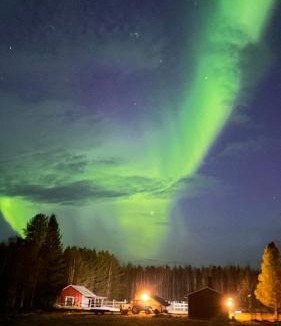 Byske Villa | Cozy Family Villa for aurora lovers