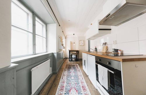 Central Stockholm Apartment | Cozy & Historical 45 Sqm Apt - Stockholm Old Town