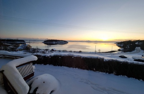 Steinkjer House | Cozy holiday house by the sea - Skjevikstranden, Steinkjer, Norway