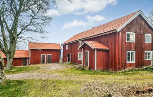 Odeshog House | Cozy Home In Ödeshög With Kitchen
