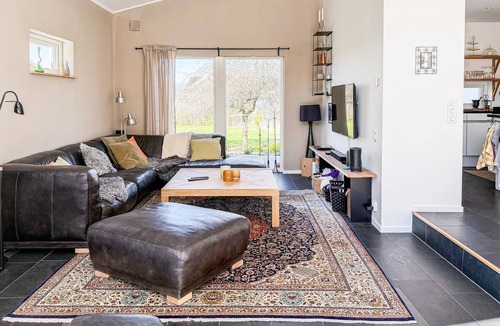 Asa House | Cozy home in åsa with sauna