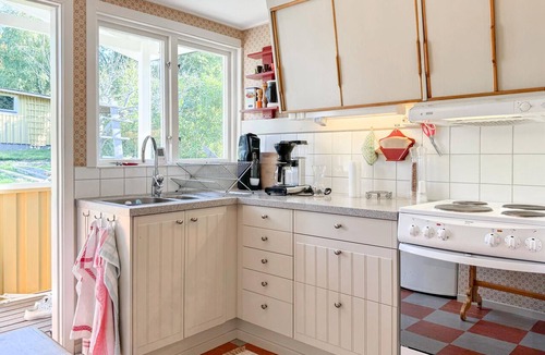 Östergötland House | Cozy home in Bestorp with WiFi