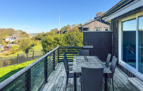 Ellos House | Cozy Home In Bjönni With Sauna