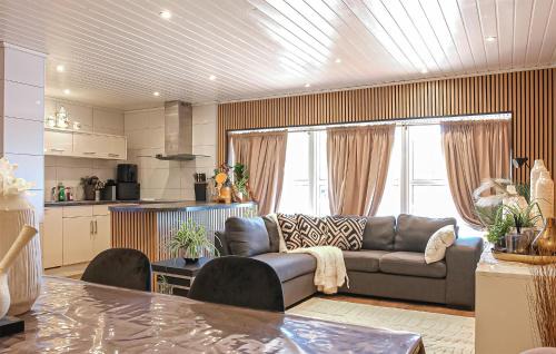 Bokn House | Cozy Home In Bokn With Sauna