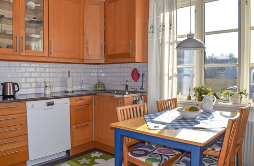 Brantevik House | Cozy home in Brantevik with house sea view
