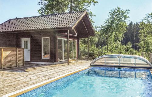 Dalsjofors House | Cozy Home In Dalsjöfors With Sauna