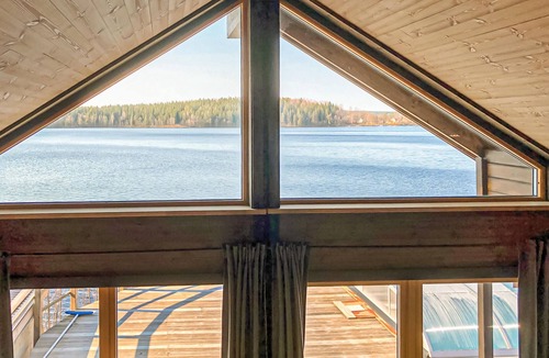 Dalsjofors House | Cozy home in Dalsjöfors with sauna