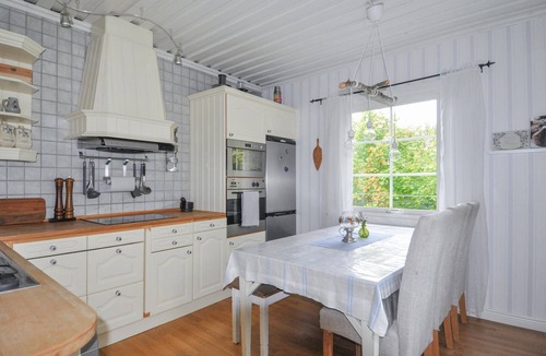 Degerfors House | Cozy home in Degerfors with sauna