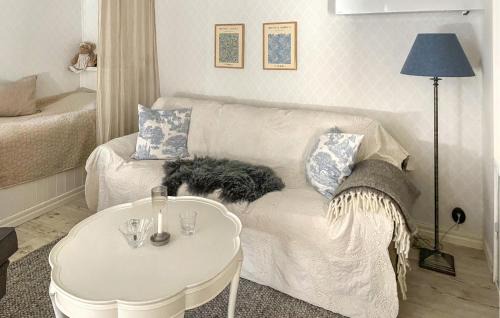 Flen House | Cozy Home In Flen With House A Panoramic View