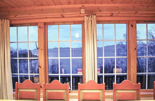 Strandvik House | Cozy home in Fusa with sauna