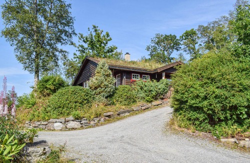 Strandvik House | Cozy home in Fusa with sauna