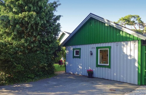 Hollviken House | Cozy home in Höllviken with WiFi