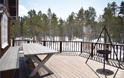 Hol Municipality House | Cozy Home In Hovet With Kitchen