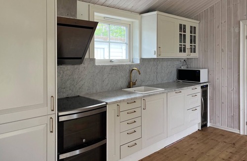Husby-Rekarne House | Cozy home in Husby-rekarne with sauna