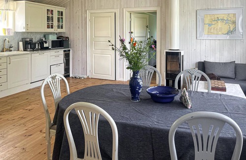 Husby-Rekarne House | Cozy home in Husby-rekarne with sauna
