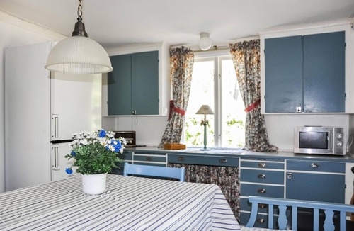Kristinehamn House | Cozy home in Kristinehamn with WiFi