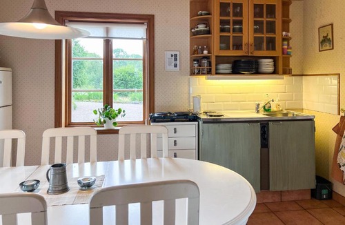 Albo House | Cozy Home In Kulltorp With Sauna