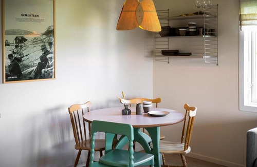 Vastra Gotaland House | Cozy Home In Myggenäs With Sauna