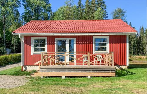 Nassjo House | Cozy Home In Nässjö With House Sea View