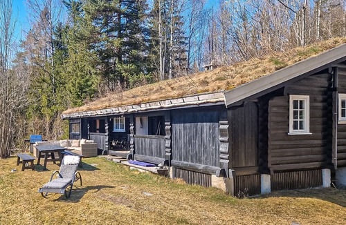 Kroderen House | Cozy home in Noresund with house a panoramic view