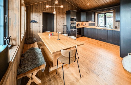 Kroderen House | Cozy home in Noresund with sauna