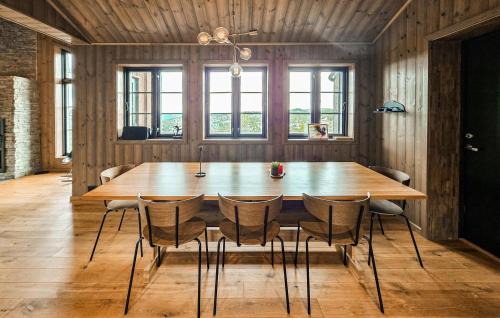 Kroderen House | Cozy Home In Noresund With Sauna