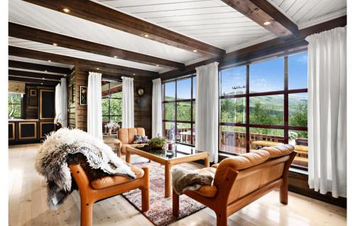 Kvam House | Cozy Home In Norheimsund With Sauna