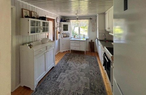 Nynashamn House | Cozy Home In Nynäshamn With Ethernet Internet