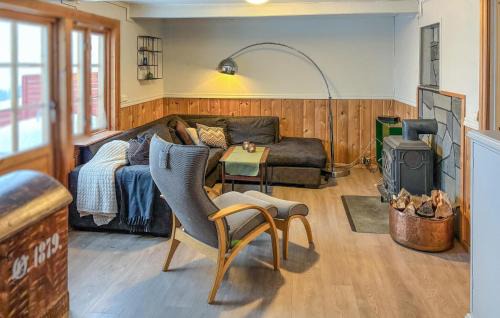 Oppdal House | Cozy Home In Oppdal With House A Mountain View