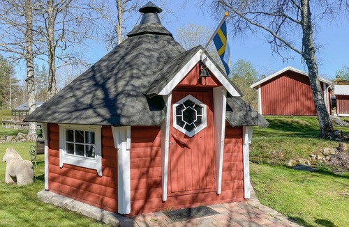 Ormaryd House | Cozy home in Ormaryd with WiFi