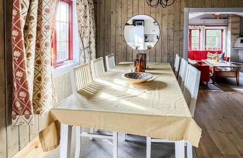 Sor-Aurdal House | Cozy home in Reinli with sauna