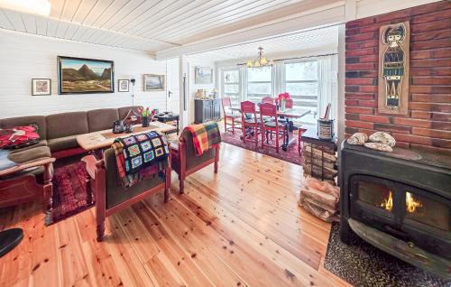 Tinn House | Cozy Home In Rjukan With Wifi