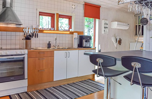 Ronneby House | Cozy home in Ronneby with WiFi