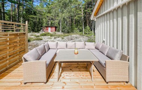 Saffle House | Cozy Home In Säffle With Lake View
