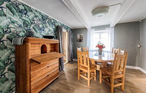 Sjobo Municipality House | Cozy Home In Sjöbo With Wifi