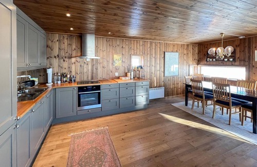Sjusjoen House | Cozy home in Sjusjøen with sauna