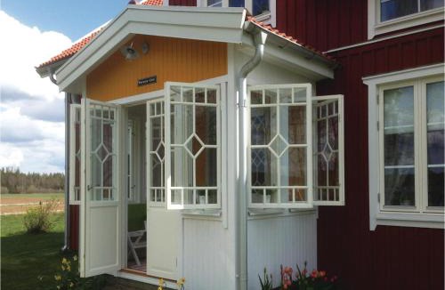 Skillingaryd House | Cozy Home In Skillingaryd With Wifi