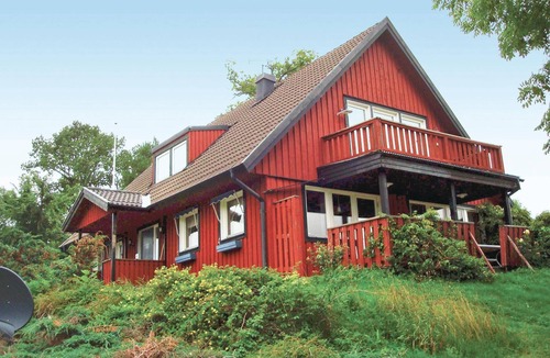 Strangnas Municipality House | Cozy home in Strängnäs with sauna