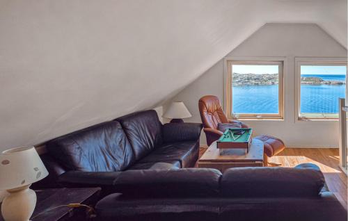 Sveio House | Cozy Home In Sveio With Wifi