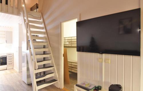 Syssleback House | Cozy Home In Sysslebäck With Kitchen