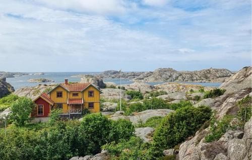 Skaerhamn House | Cozy Home In Tjörn With Sauna