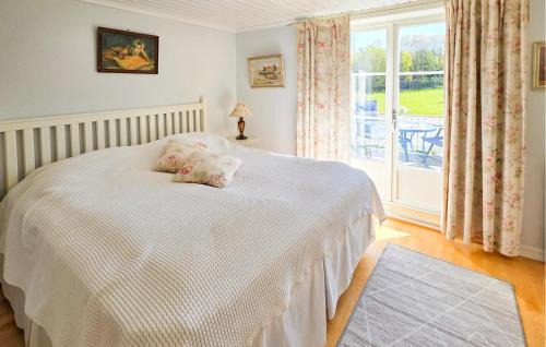 Tjome Municipality House | Cozy Home In Tjøme With House A Panoramic View