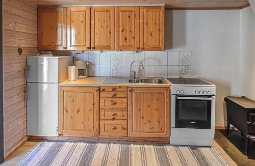 Tjørhom House | Cozy home in Tjørhom with sauna