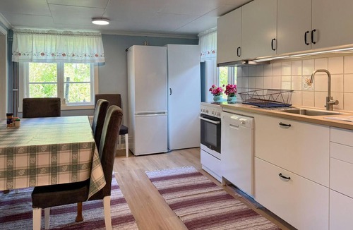 Tranas Municipality House | Cozy home in Tranås with WiFi
