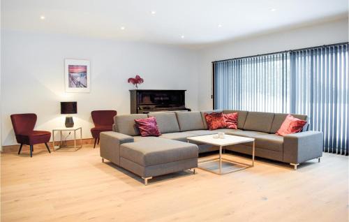 Treungen House | Cozy Home In Treungen With Wifi