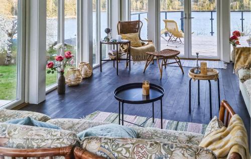 Varmdo House | Cozy Home In Värmdö With Sauna