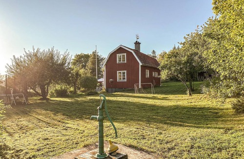 Vaddo House | Cozy home in Väddö with WiFi