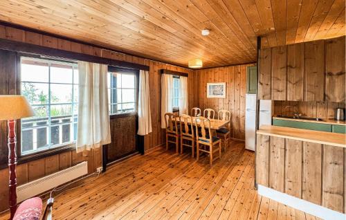 Nord-Fron House | Cozy Home In Vinstra With Sauna